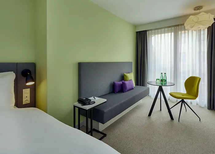 H+ Hotel 4*