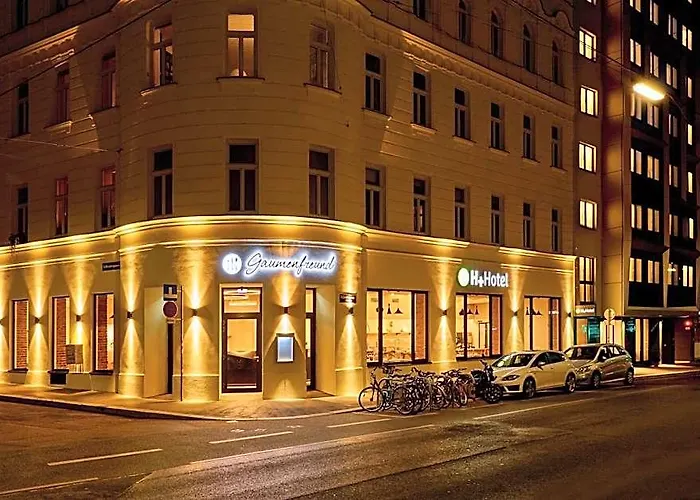 Hotel H+ 4*