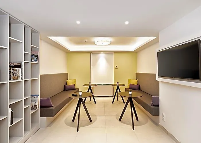 Hotel H+ 4*