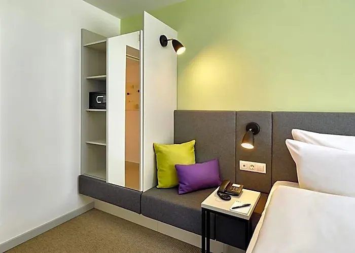 H+ Hotel 4*