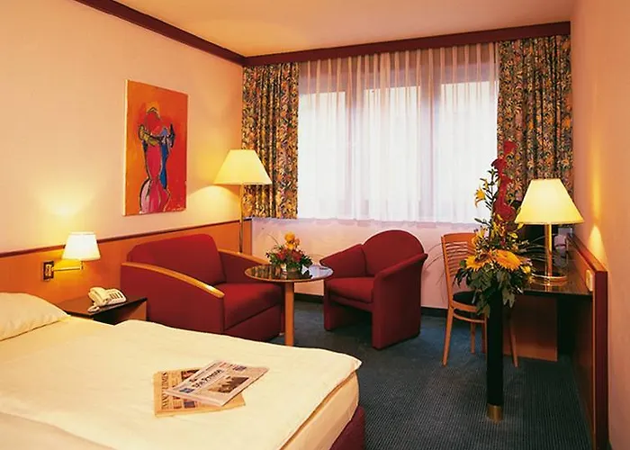 Hotel H+ 4*
